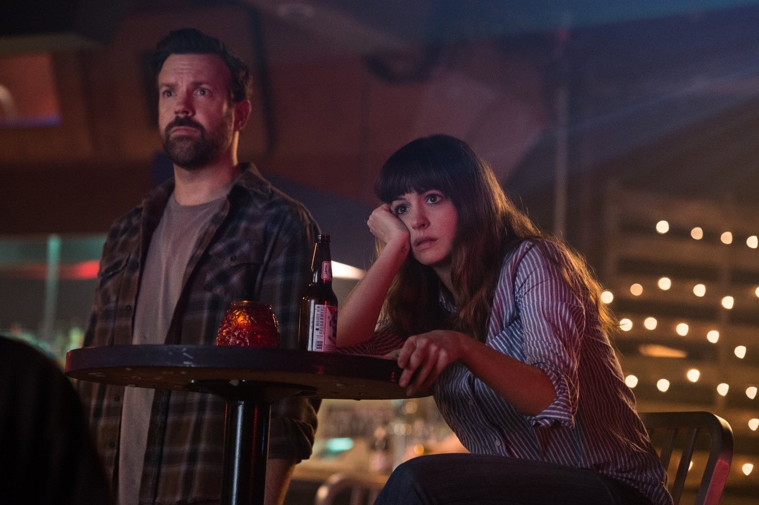 Кадр из фильма Моя девушка – монстр / Colossal (2017)