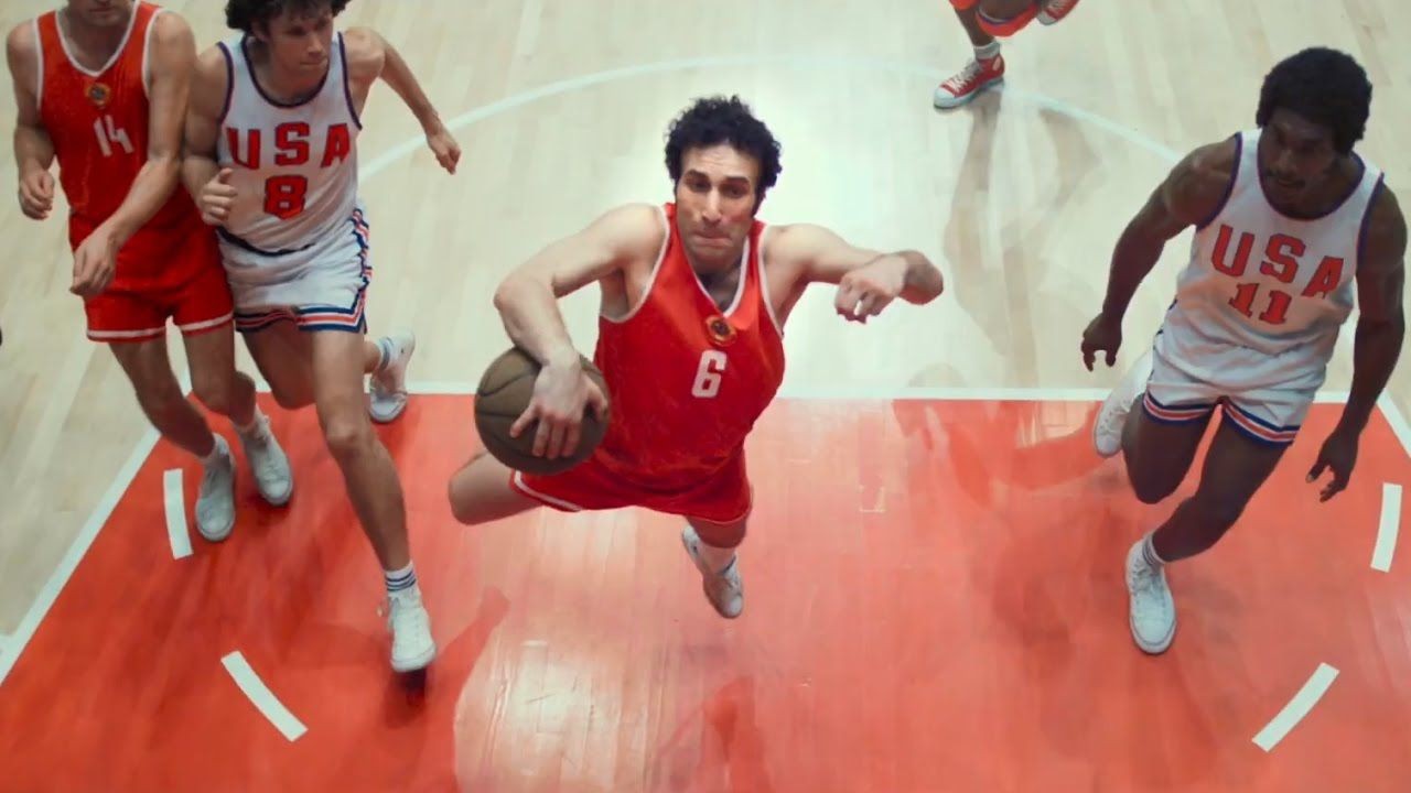 Кадр из фильма Движение вверх (2017)