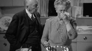 Кадры из фильма Тонкий человек едет домой / The Thin Man Goes Home (1945)