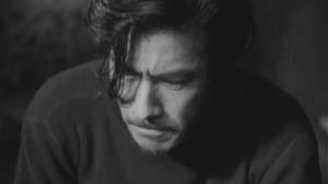 Кадры из фильма По ту сторону серебряного хребта / Ginrei no hate (1947)