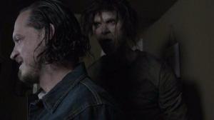 Кадры из фильма Внутри / Crawlspace (2016)