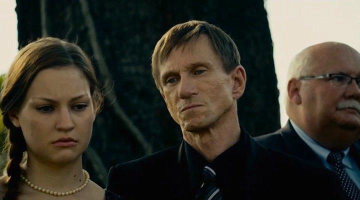 Кадр из фильма Почерк убийства / Stressed to Kill (2016)