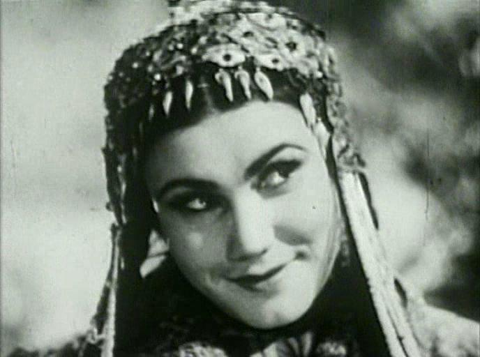 Кадр из фильма Далекая невеста (1948)