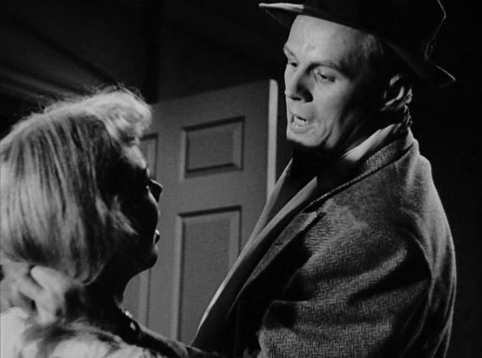 Кадр из фильма Улица без названия / The Street with No Name (1948)