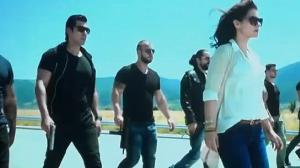 Кадры из фильма Влюблённые / Dilwale (2015)