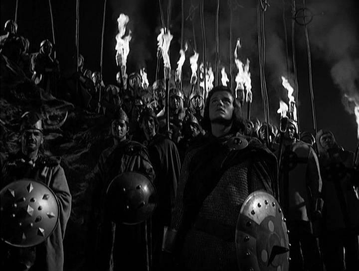 Кадр из фильма Макбет / Macbeth (1948)
