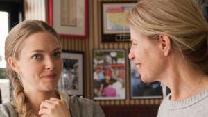 Кадры из фильма Любите Куперов / Love the Coopers (2015)