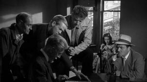 Кадры из фильма Крест накрест / Criss Cross (1949)