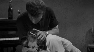 Кадры из фильма Крест накрест / Criss Cross (1949)