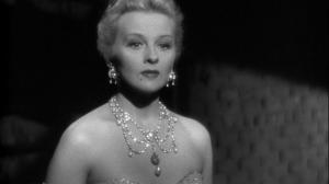 Кадры из фильма Счастливая любовь / Love Happy (1949)