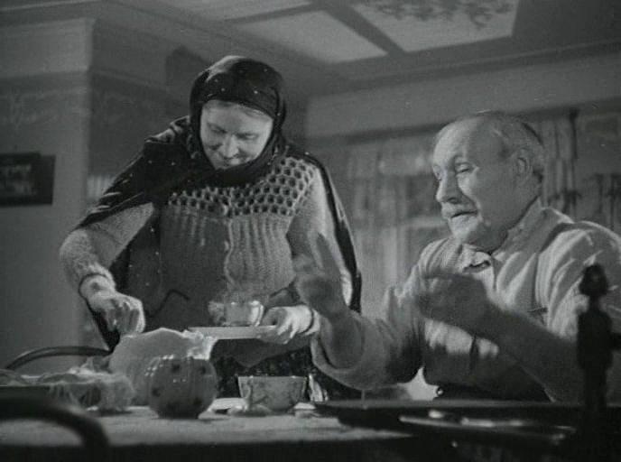 Кадр из фильма Огни Баку (1950)