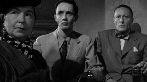 Кадры из фильма Девушка без паспорта / A Lady Without Passport (1950)