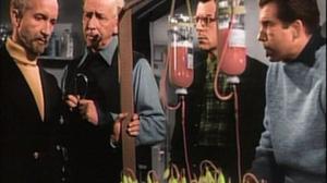 Кадры из фильма Нечто / The Thing from Another World (1951)
