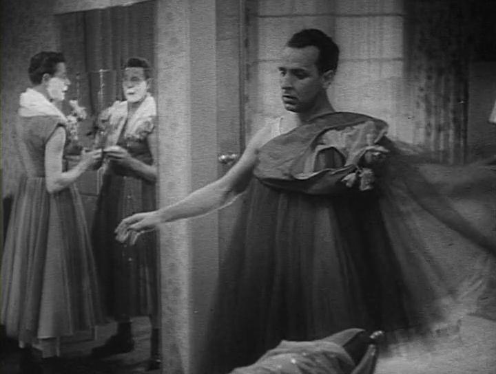 Кадр из фильма Фанфары любви / Fanfaren der Liebe (1951)