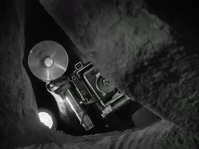 Кадр из фильма Туз в рукаве / Ace in the Hole (1951)