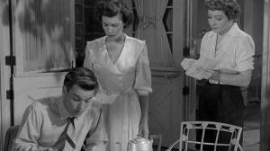 Кадры из фильма Давай сделаем это легально / Let's Make It Legal (1951)