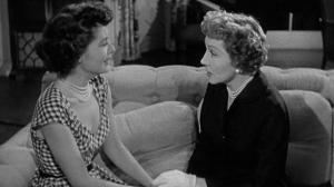 Кадры из фильма Давай сделаем это легально / Let's Make It Legal (1951)
