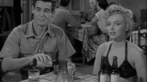 Кадры из фильма Стычка в ночи / Clash By Night (1952)