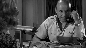 Кадры из фильма Афера в Тринидаде / Affair In Trinidad (1952)