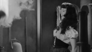 Кадры из фильма Ожившая ведьма / Noita palaa elämään (1952)