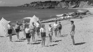 Кадры из фильма Каникулы господина Юло / Les vacances de Monsieur Hulot (1953)