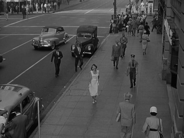 Кадр из фильма Происшествие на Саут-Стрит / Pickup on South Street (1953)