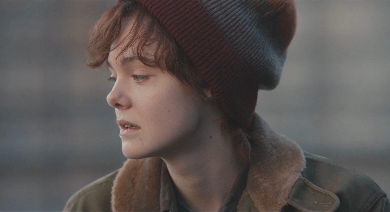 Кадр из фильма О Рэй / About Ray (2015)