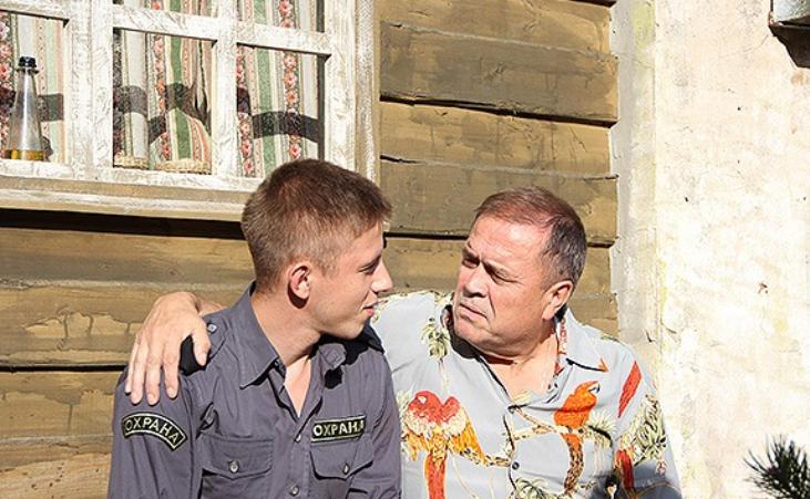 Кадр из фильма Парень с нашего кладбища (2015)