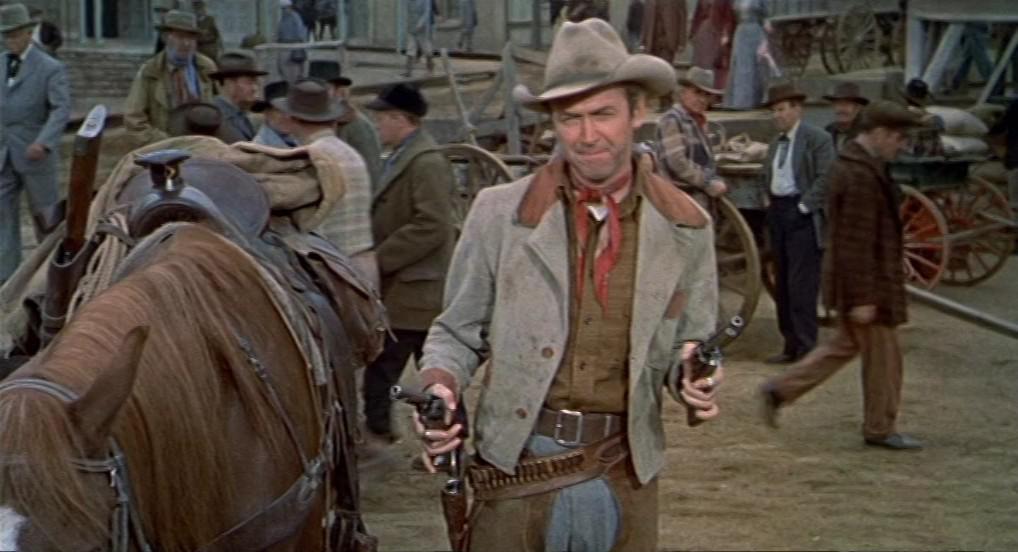 Кадр из фильма Далёкий край / The Far Country (1954)