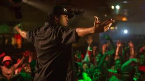 Кадры из фильма Голос улиц / Straight Outta Compton (2015)