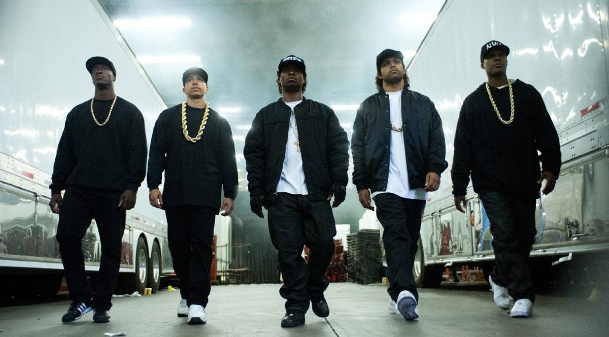 Кадр из фильма Голос улиц / Straight Outta Compton (2015)