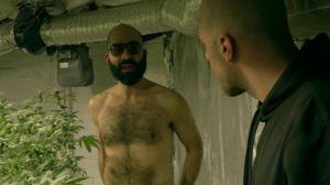 Кадры из фильма Принимаем только наличные / Cash Only (2015)