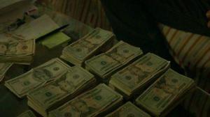 Кадры из фильма Принимаем только наличные / Cash Only (2015)