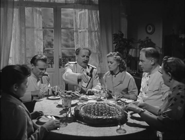 Кадр из фильма Зелёные огни (1955)