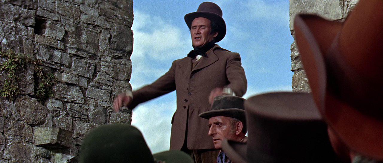 Кадр из фильма Капитан Лайтфут / Captain Lightfoot (1955)