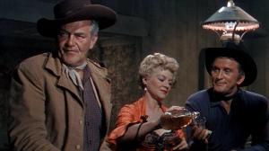 Кадры из фильма Человек без звезды / Man Without a Star (1955)