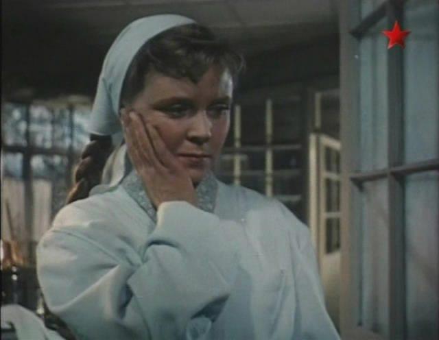 Кадр из фильма Опасные тропы (1955)