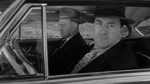Кадры из фильма Целуй меня насмерть / Kiss Me Deadly (1955)