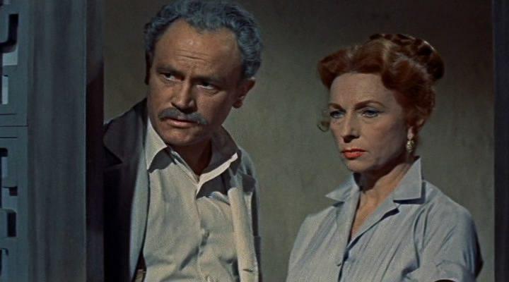Кадр из фильма Левая рука Бога / The Left Hand of God (1955)