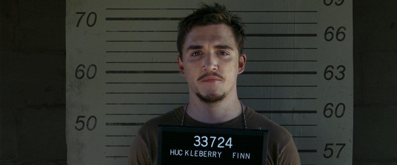 Кадр из фильма Банда грабителей / Band of Robbers (2015)