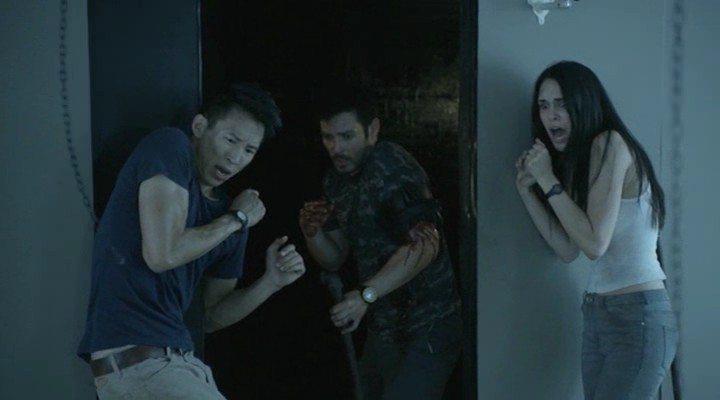 Кадр из фильма Размозжить череп / Crush the Skull (2015)