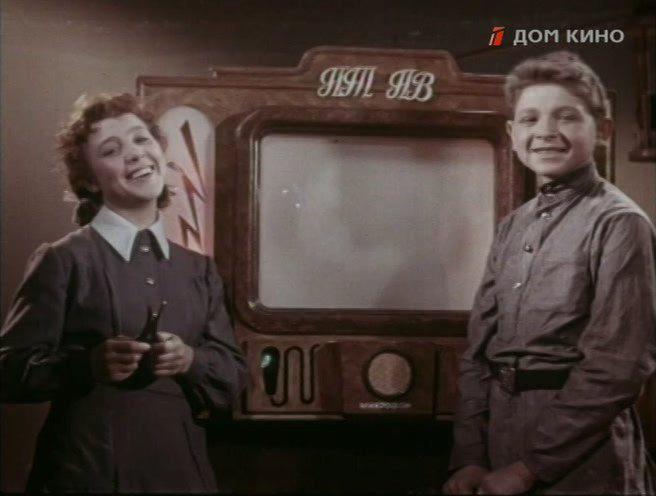 Кадр из фильма Весенние голоса (1955)