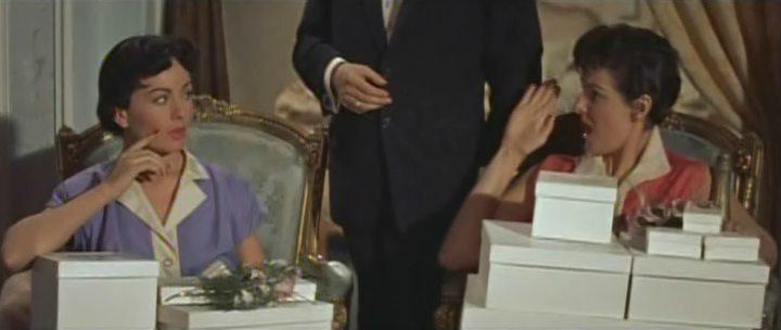 Кадр из фильма Джентльмены женятся на брюнетках / Gentlemen Marry Brunettes (1955)