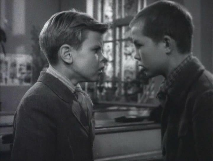 Кадр из фильма Васек Трубачев и его товарищи (1955)