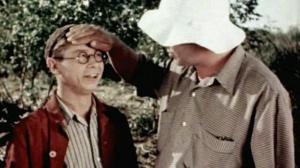 Кадры из фильма Драгоценный подарок (1956)