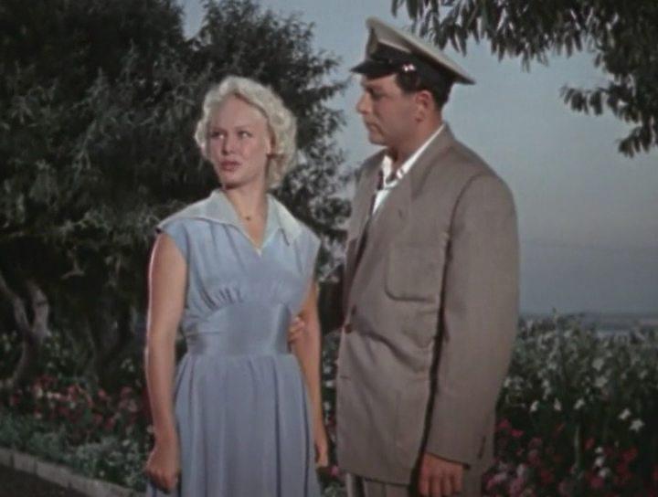 Кадр из фильма Девушка с маяка (1956)