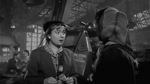 Кадры из фильма Человек родился (1956)