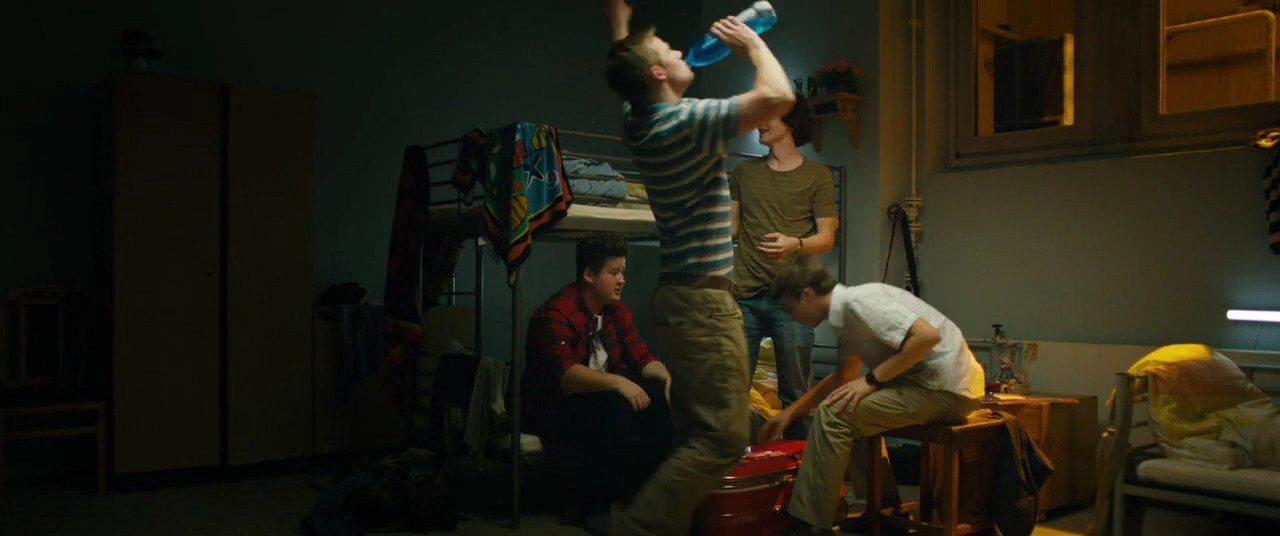 Кадр из фильма Экскурсия в Прагу / Abschussfahrt (2015)