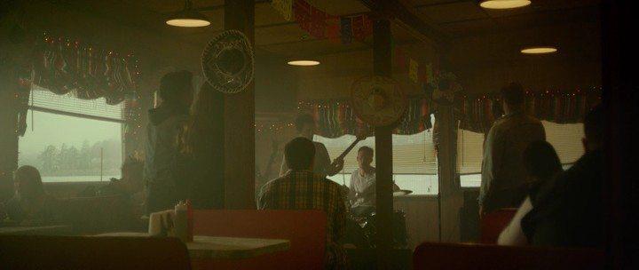 Кадр из фильма Зеленая комната / Green Room (2015)