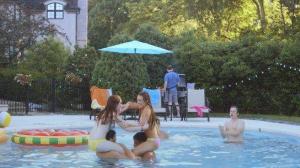Кадры из фильма День рождения Генри Гэмбл / Henry Gamble's Birthday Party (2015)